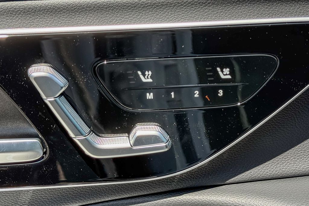 Thumbnail: 2026 Mercedes-Benz E-Class - 20