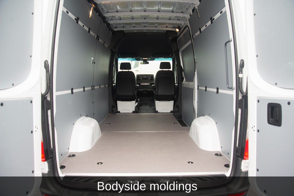 Thumbnail: 2025 Mercedes-Benz Sprinter - 42