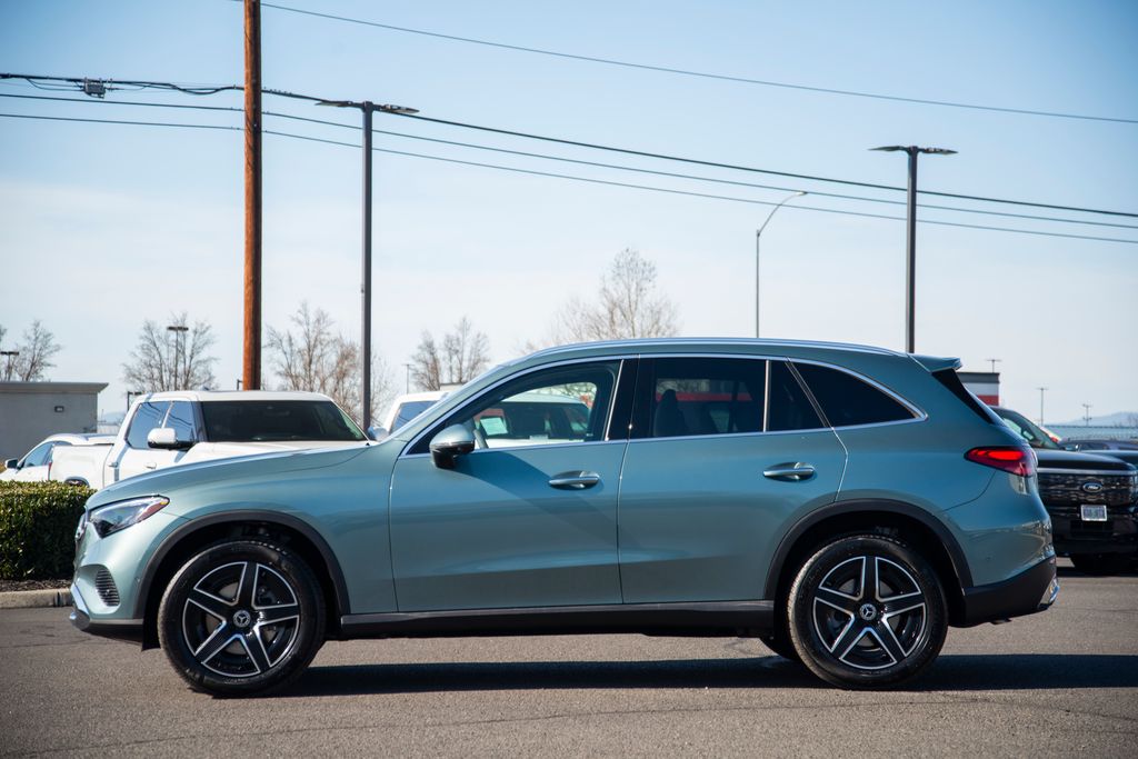 Thumbnail: 2026 Mercedes-Benz GLC - 6