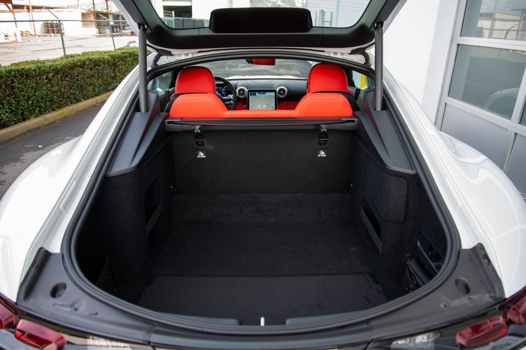 Thumbnail: 2026 Mercedes-Benz AMG GT - 20