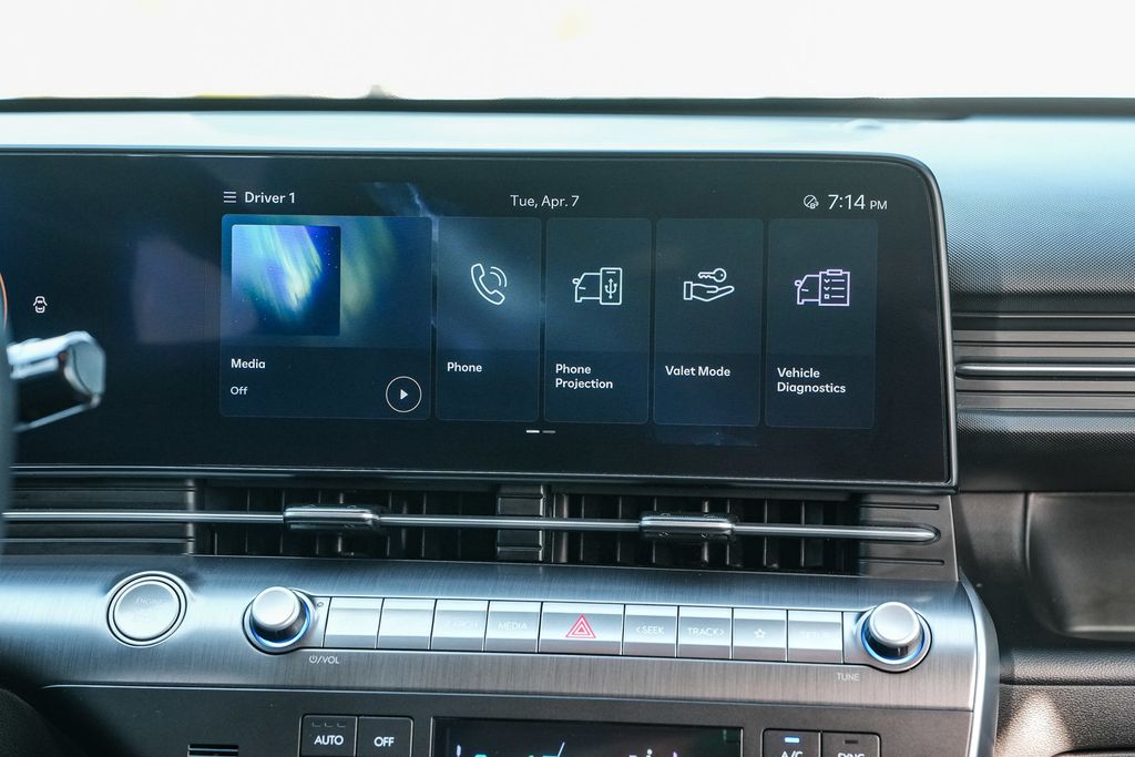 Thumbnail: 2025 Hyundai Kona - 16