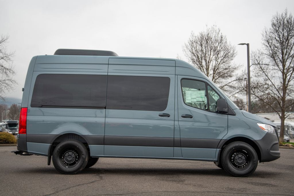 Thumbnail: 2026 Mercedes-Benz Sprinter - 5