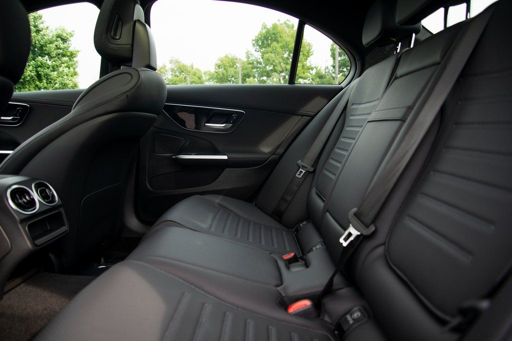 Thumbnail: 2025 Mercedes-Benz C-Class - 15