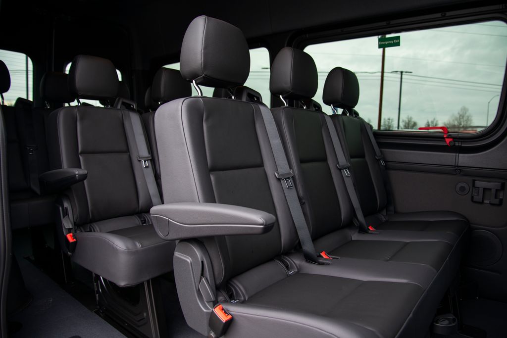 Thumbnail: 2026 Mercedes-Benz Sprinter - 20