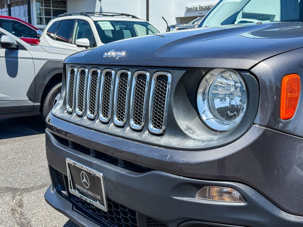 Thumbnail: 2017 Jeep Renegade - 2