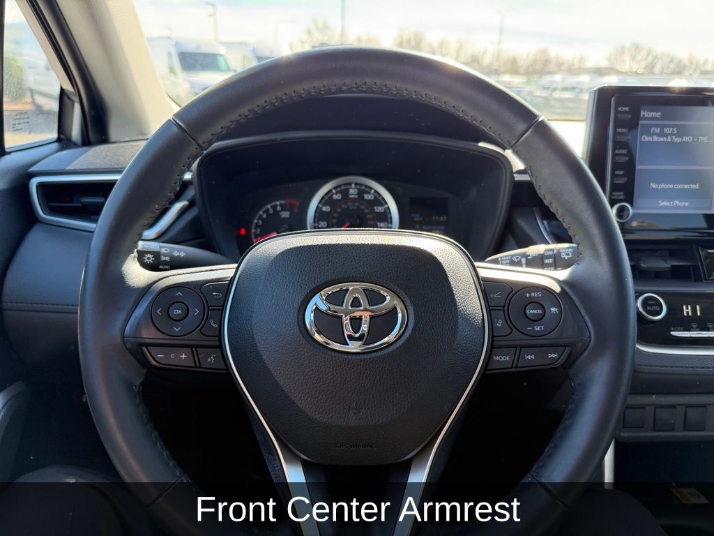 Thumbnail: 2022 Toyota Corolla Cross - 16