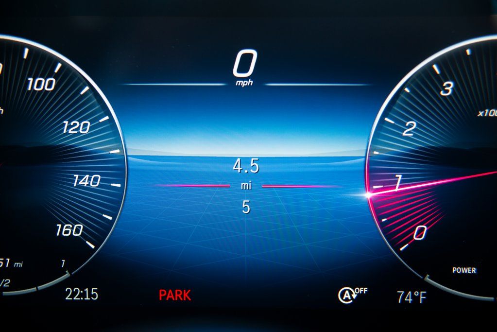 Thumbnail: 2025 Mercedes-Benz CLA - 35