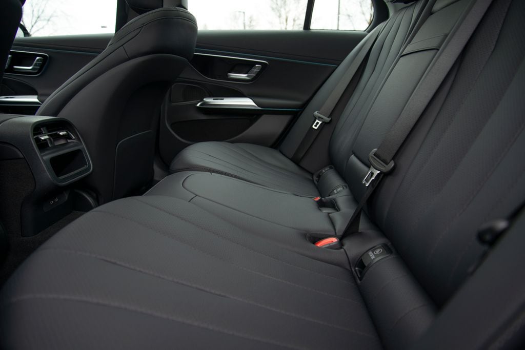 Thumbnail: 2026 Mercedes-Benz E-Class - 13