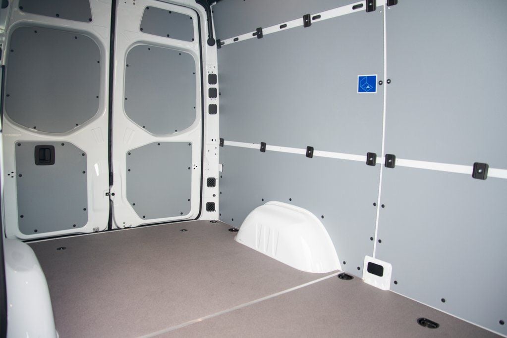 Thumbnail: 2026 Mercedes-Benz Sprinter - 20