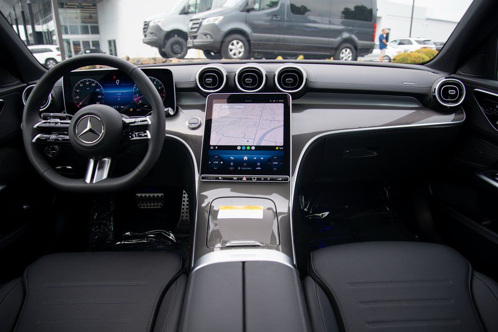 Thumbnail: 2025 Mercedes-Benz C-Class - 19