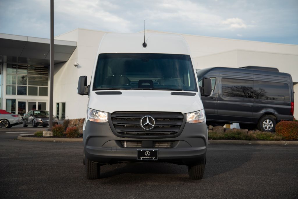Thumbnail: 2026 Mercedes-Benz Sprinter - 2