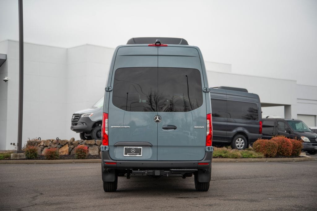 Thumbnail: 2026 Mercedes-Benz Sprinter - 4