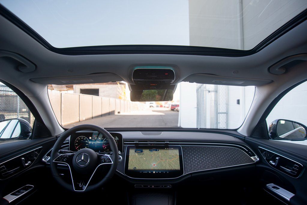 Thumbnail: 2025 Mercedes-Benz E-Class - 26