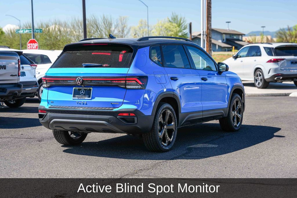 Thumbnail: 2025 Volkswagen Taos - 7