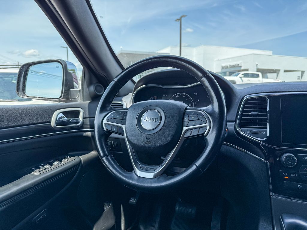 Thumbnail: 2021 Jeep Grand Cherokee - 13