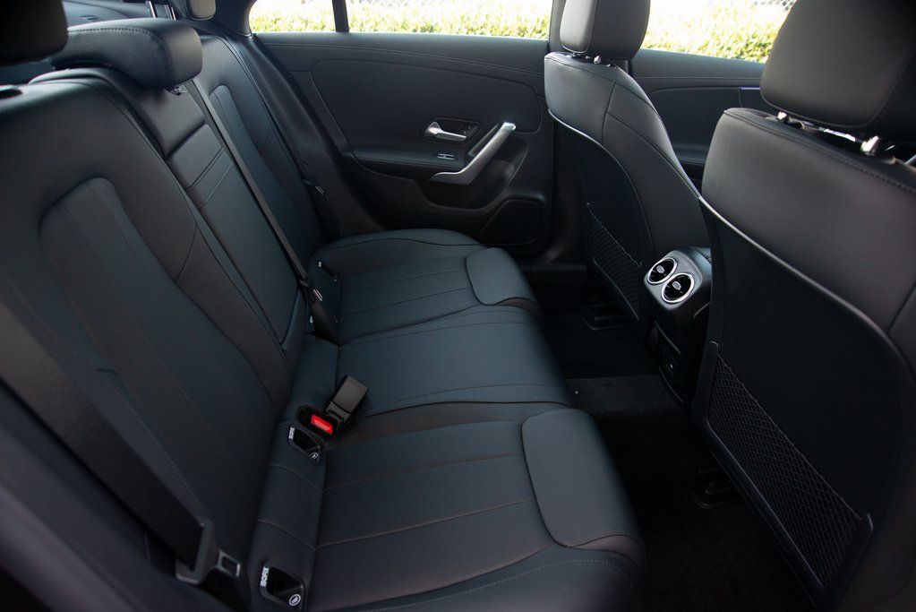 Thumbnail: 2025 Mercedes-Benz CLA - 24