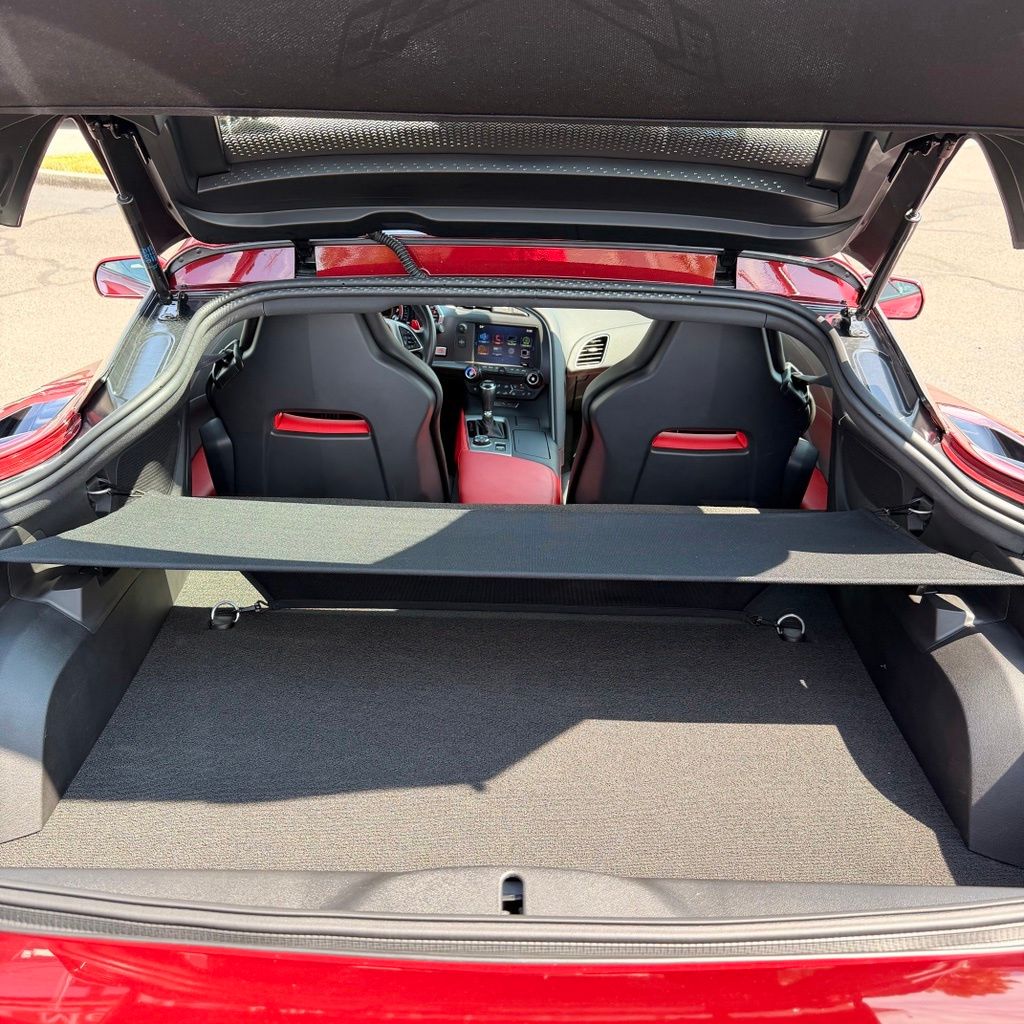 Thumbnail: 2017 Chevrolet Corvette - 26