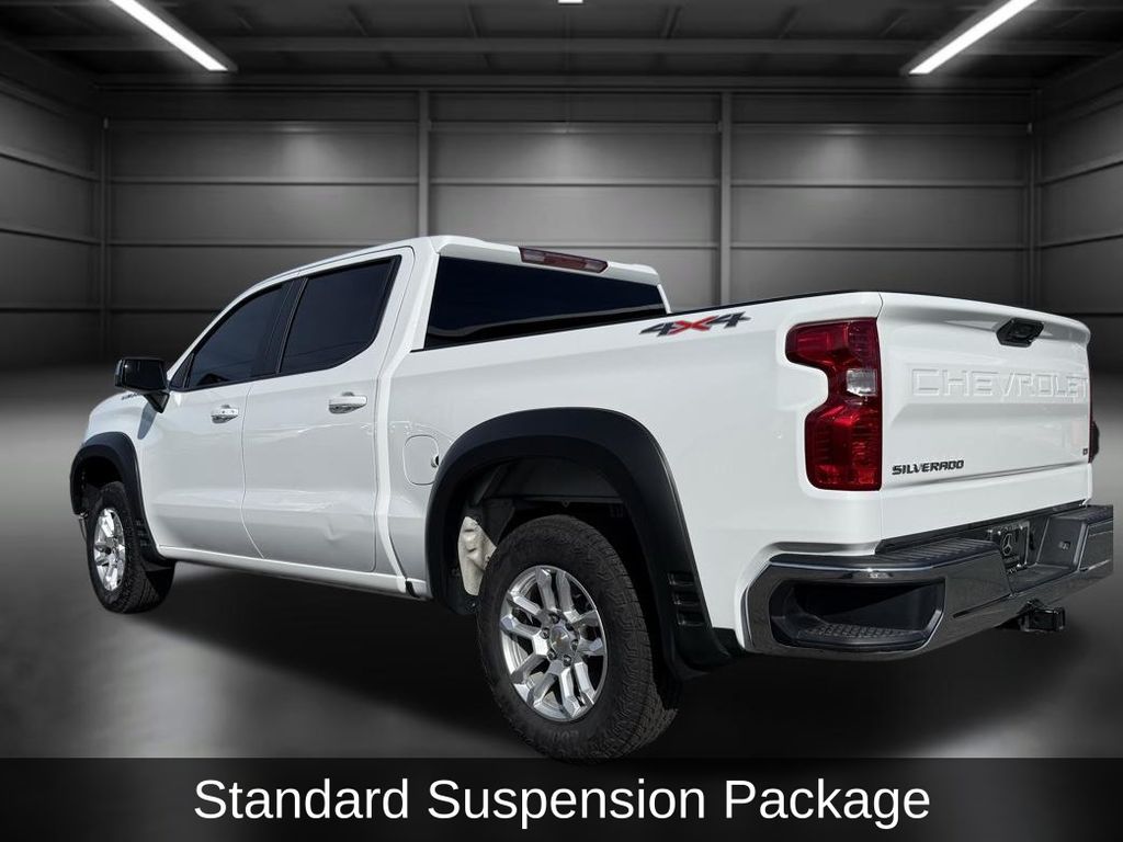 Thumbnail: 2026 Chevrolet Silverado 1500 - 6
