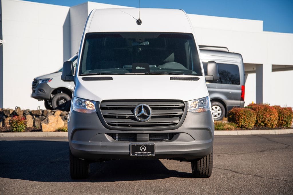 Thumbnail: 2026 Mercedes-Benz Sprinter - 2