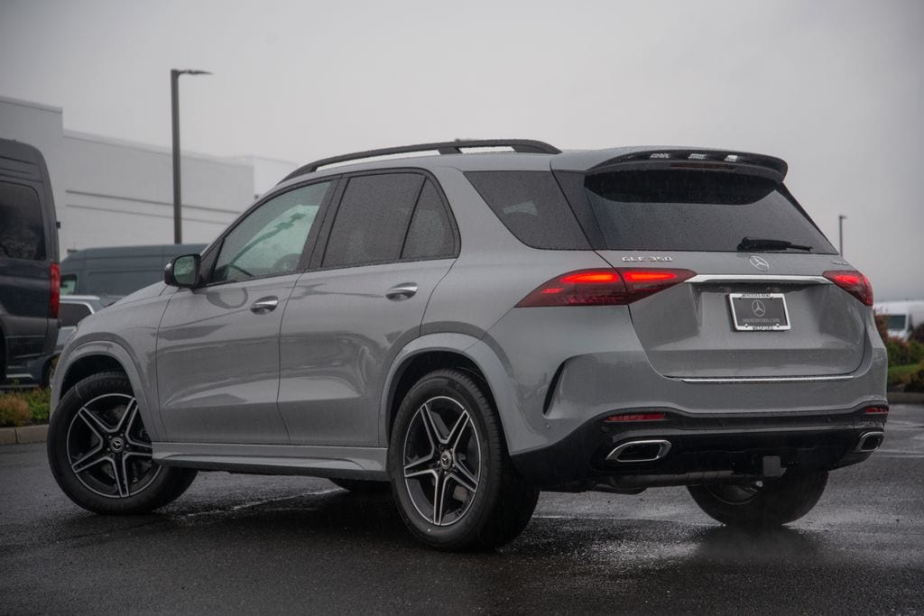 Thumbnail: 2026 Mercedes-Benz GLE - 7