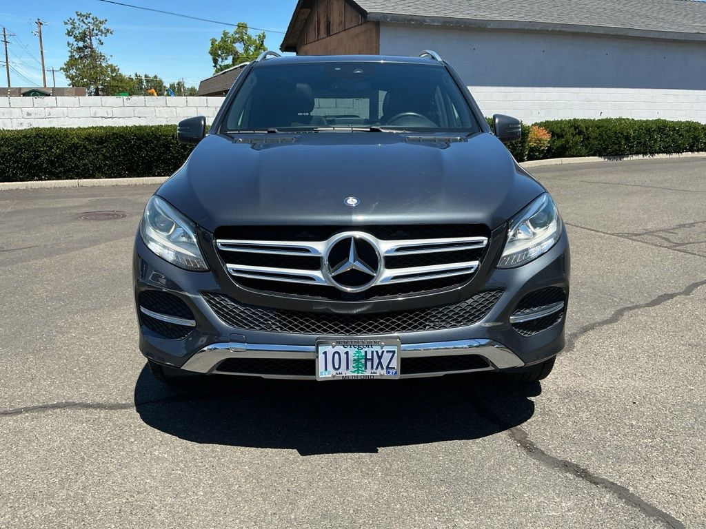Thumbnail: 2016 Mercedes-Benz GLE - 3