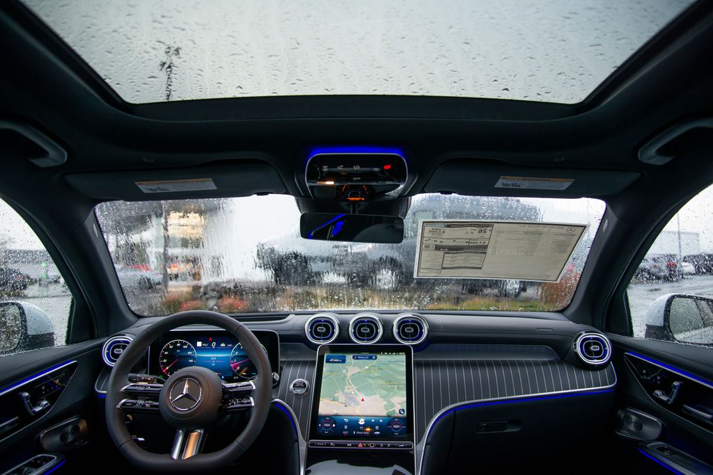 Thumbnail: 2026 Mercedes-Benz GLC - 16