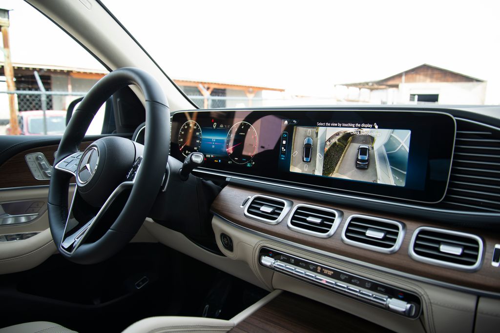 Thumbnail: 2026 Mercedes-Benz GLE - 20