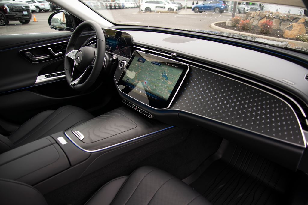 Thumbnail: 2026 Mercedes-Benz E-Class - 18