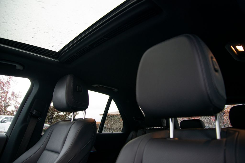 Thumbnail: 2024 Mercedes-Benz GLE - 16