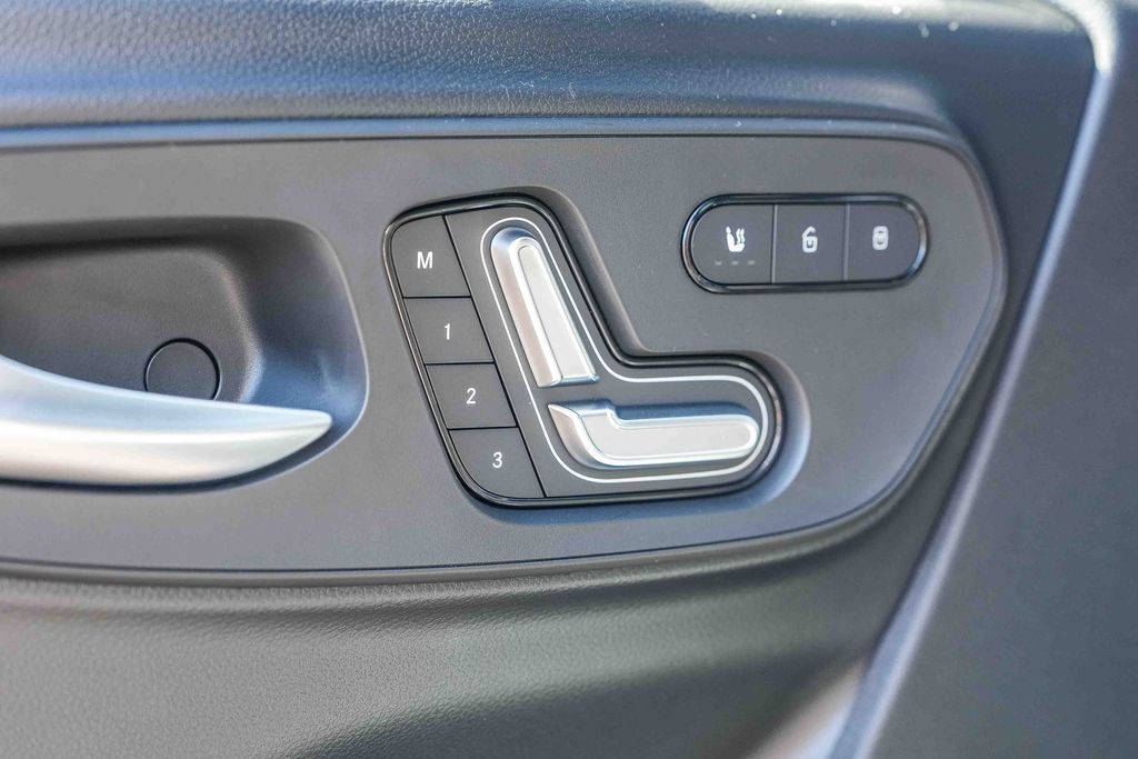 Thumbnail: 2026 Mercedes-Benz Sprinter - 20