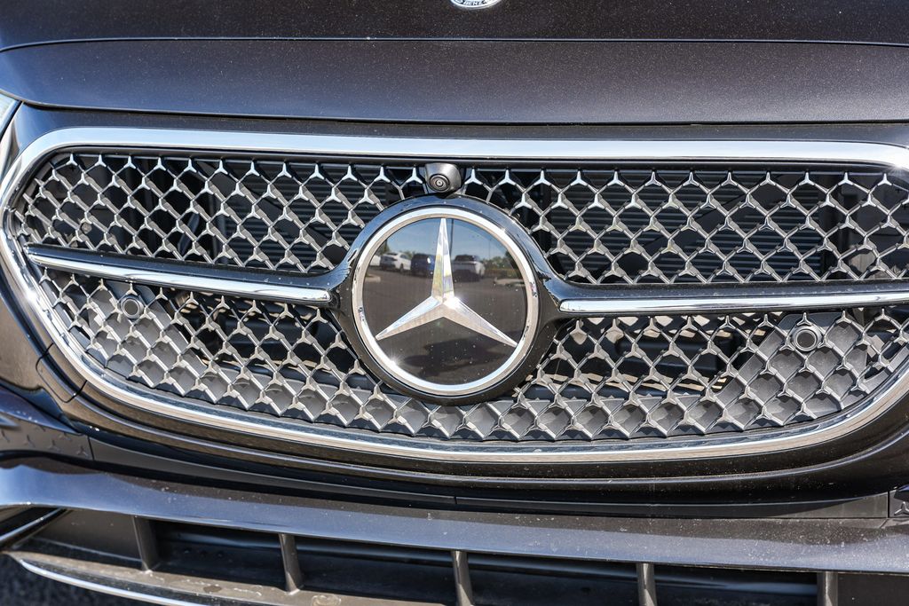 Thumbnail: 2026 Mercedes-Benz E-Class - 3