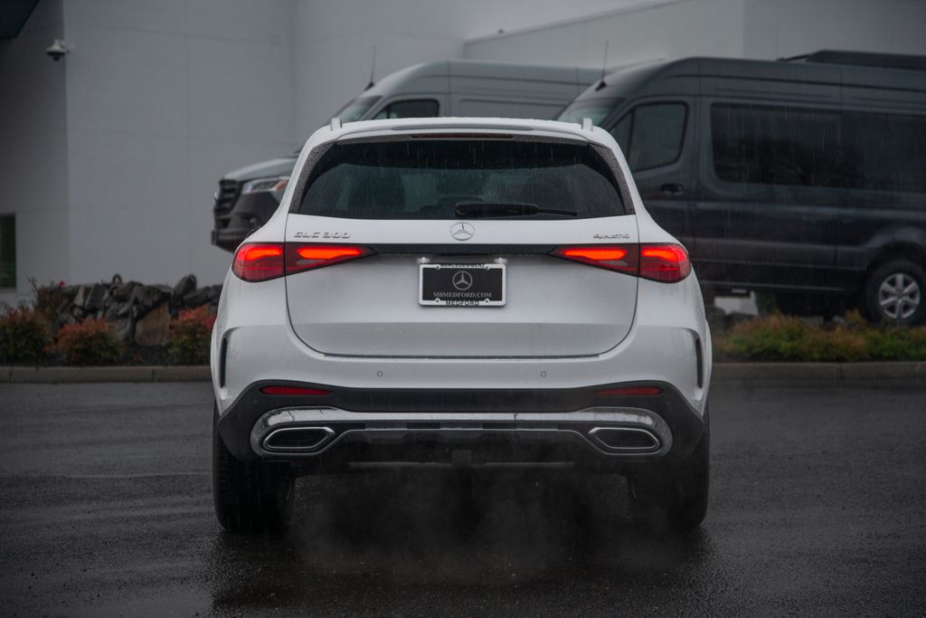 Thumbnail: 2026 Mercedes-Benz GLC - 4