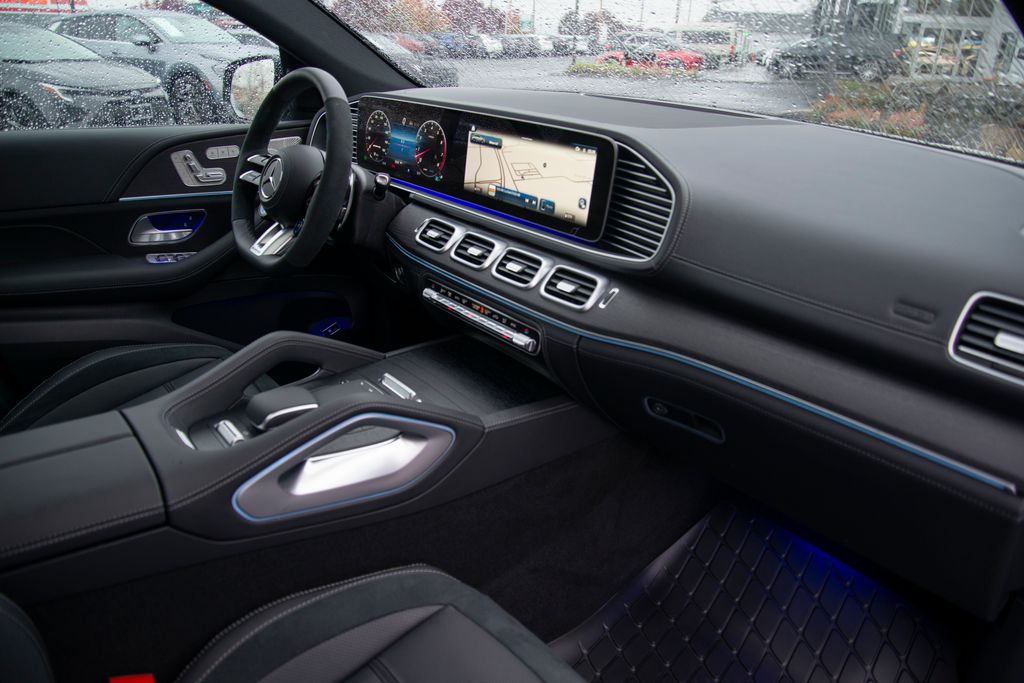 Thumbnail: 2026 Mercedes-Benz GLE - 18