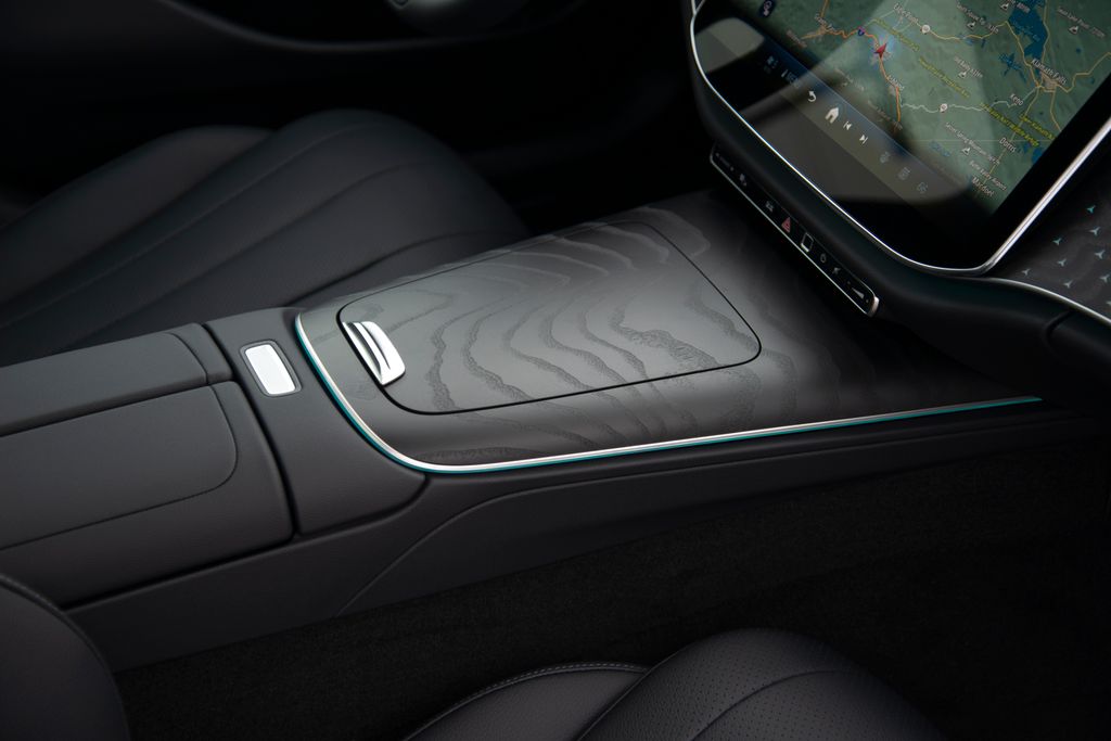 Thumbnail: 2026 Mercedes-Benz E-Class - 22