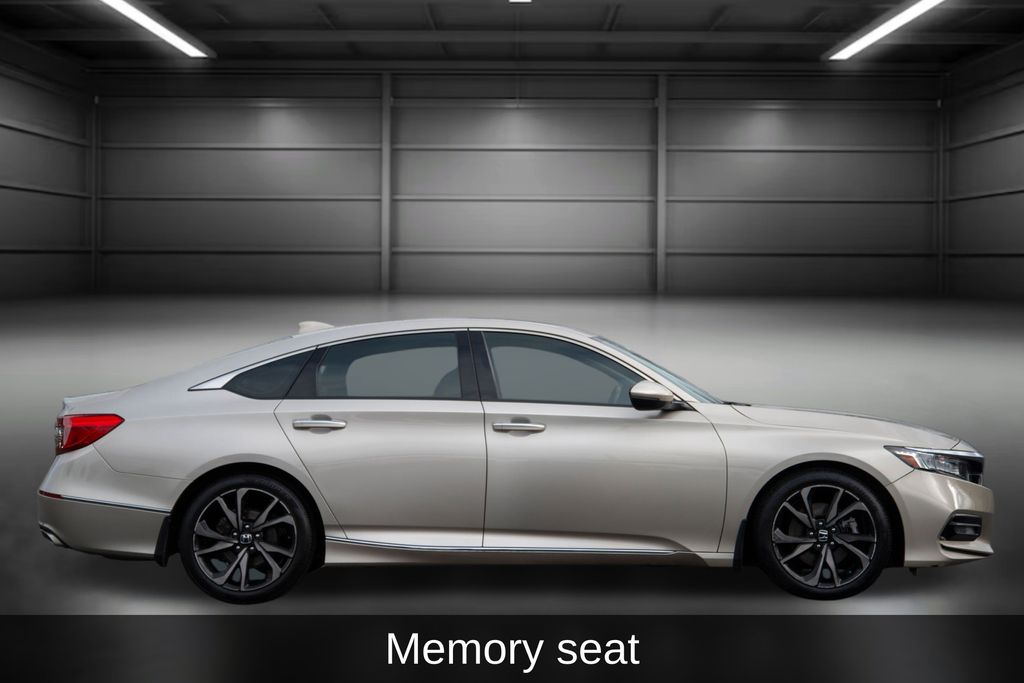 Thumbnail: 2018 Honda Accord - 6