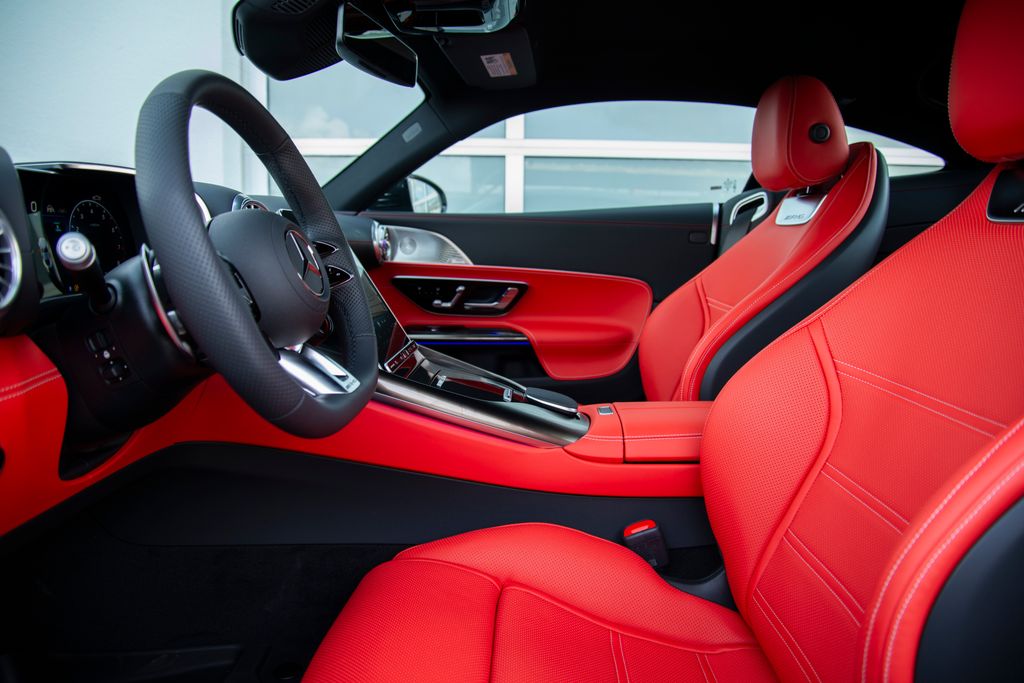 Thumbnail: 2026 Mercedes-Benz AMG GT - 11