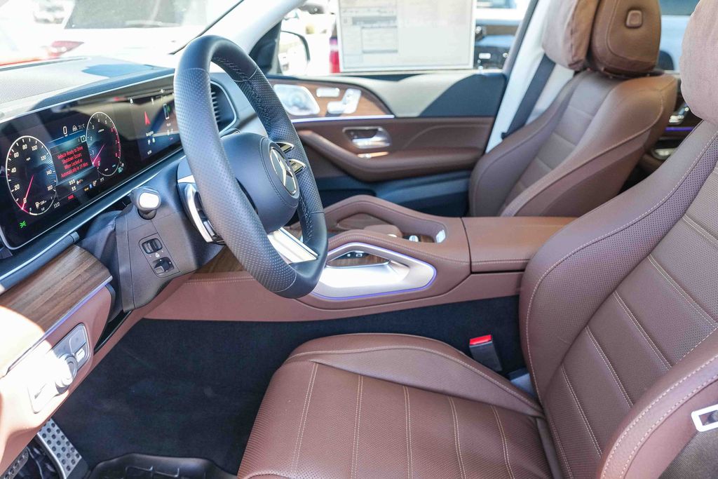 Thumbnail: 2026 Mercedes-Benz GLS - 15