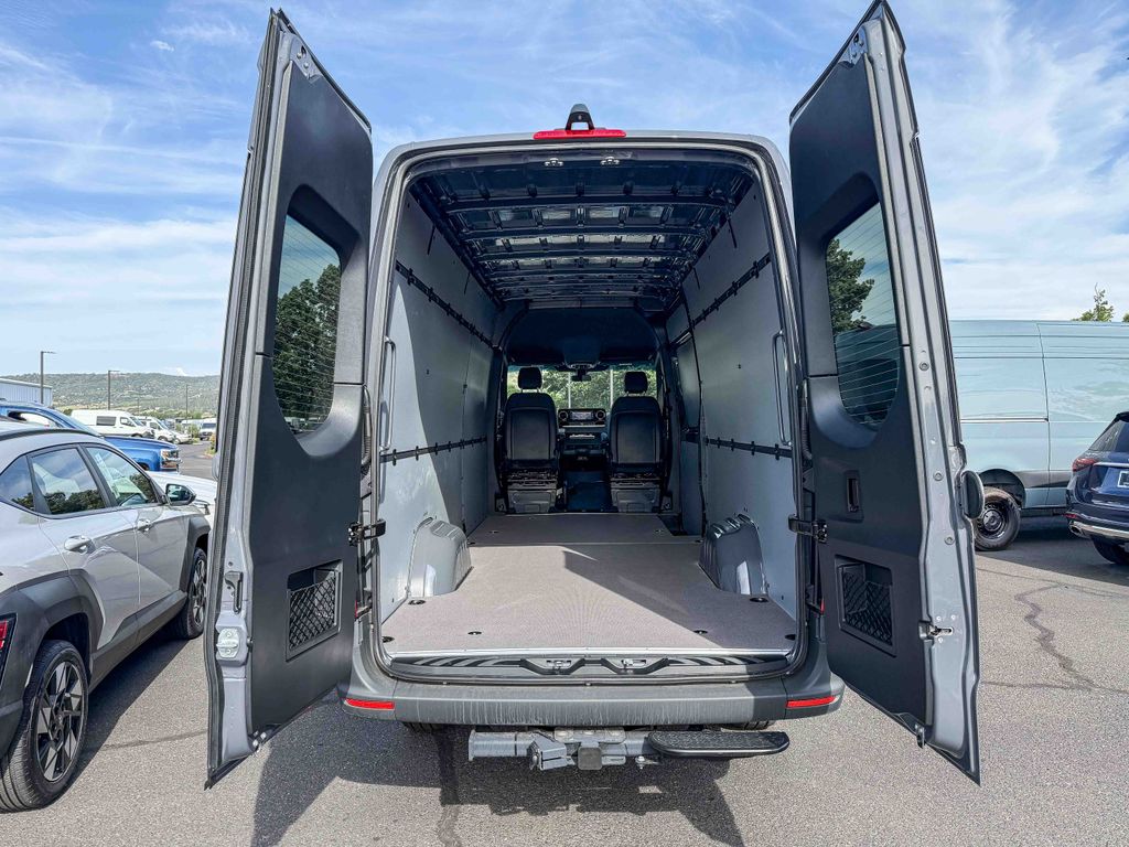 Thumbnail: 2026 Mercedes-Benz Sprinter - 26