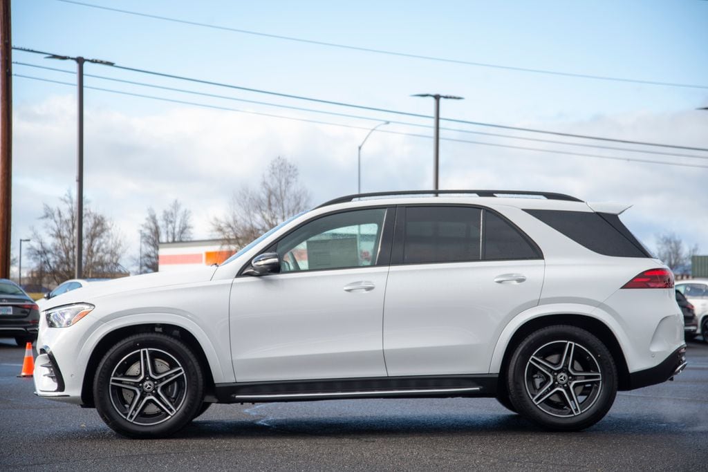 Thumbnail: 2026 Mercedes-Benz GLE - 6