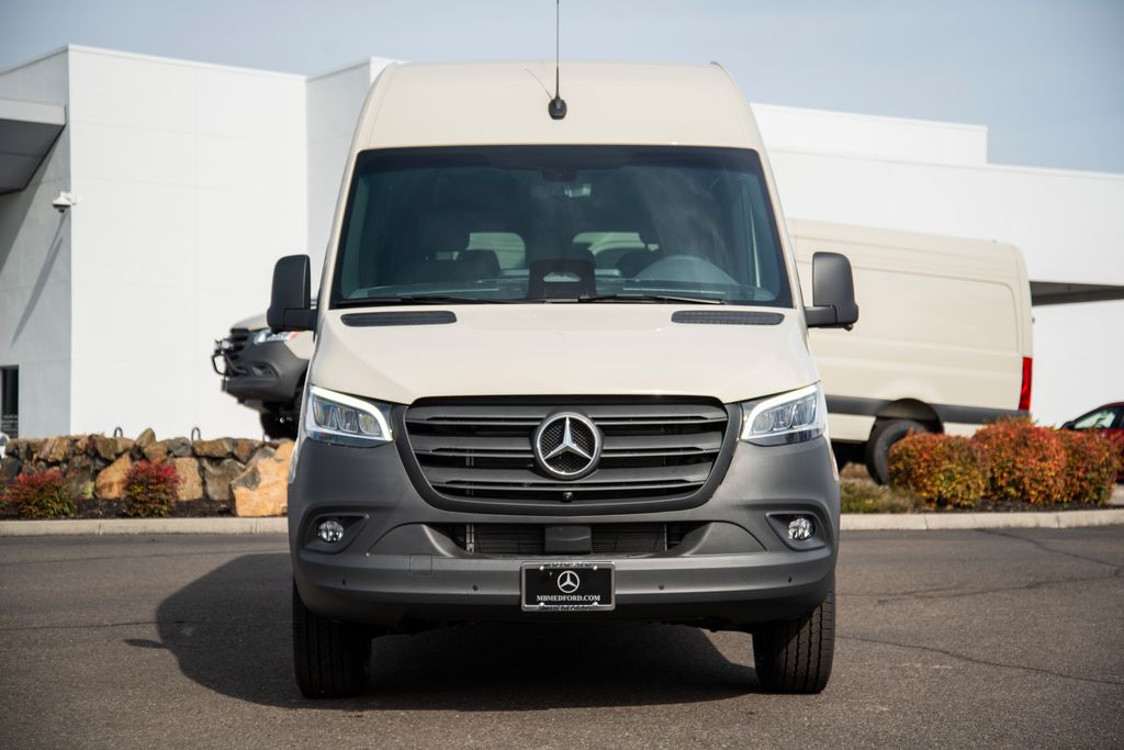 Thumbnail: 2026 Mercedes-Benz Sprinter - 2