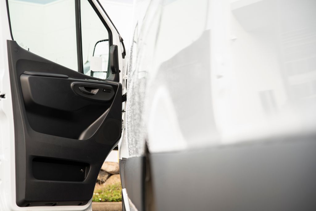 Thumbnail: 2026 Mercedes-Benz Sprinter - 11