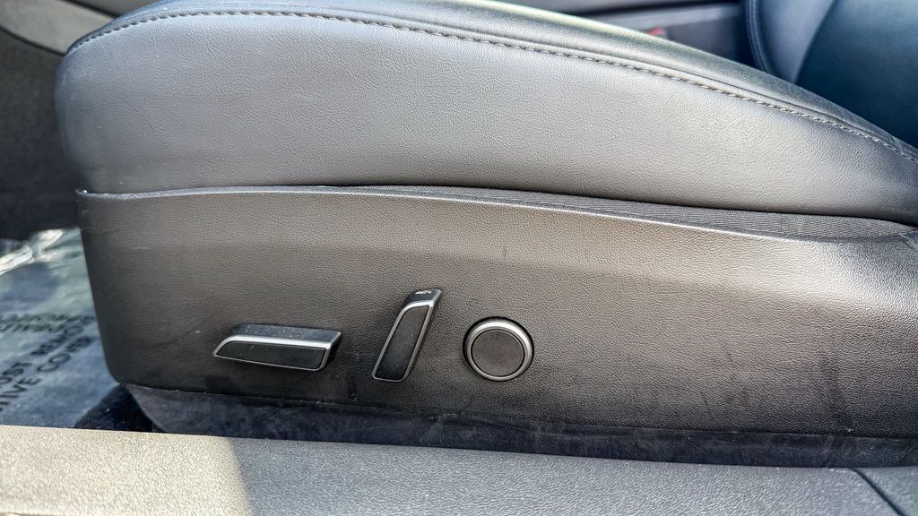 Thumbnail: 2023 Tesla Model 3 - 20