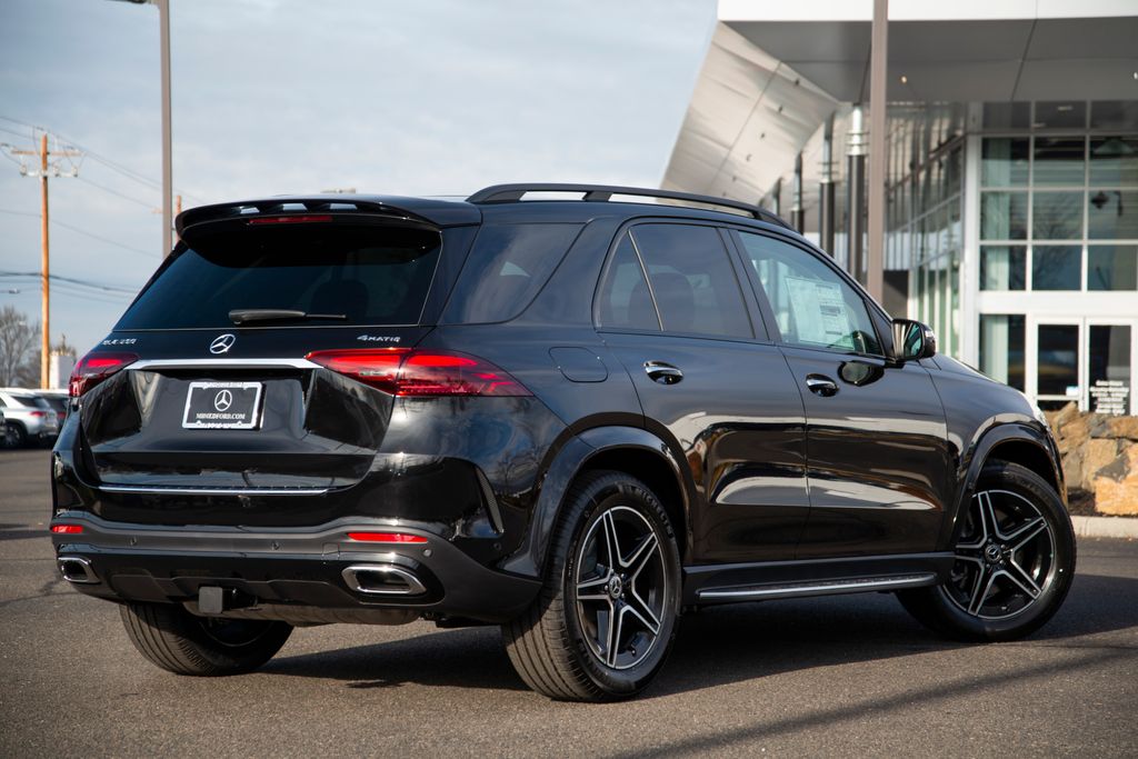Thumbnail: 2026 Mercedes-Benz GLE - 8