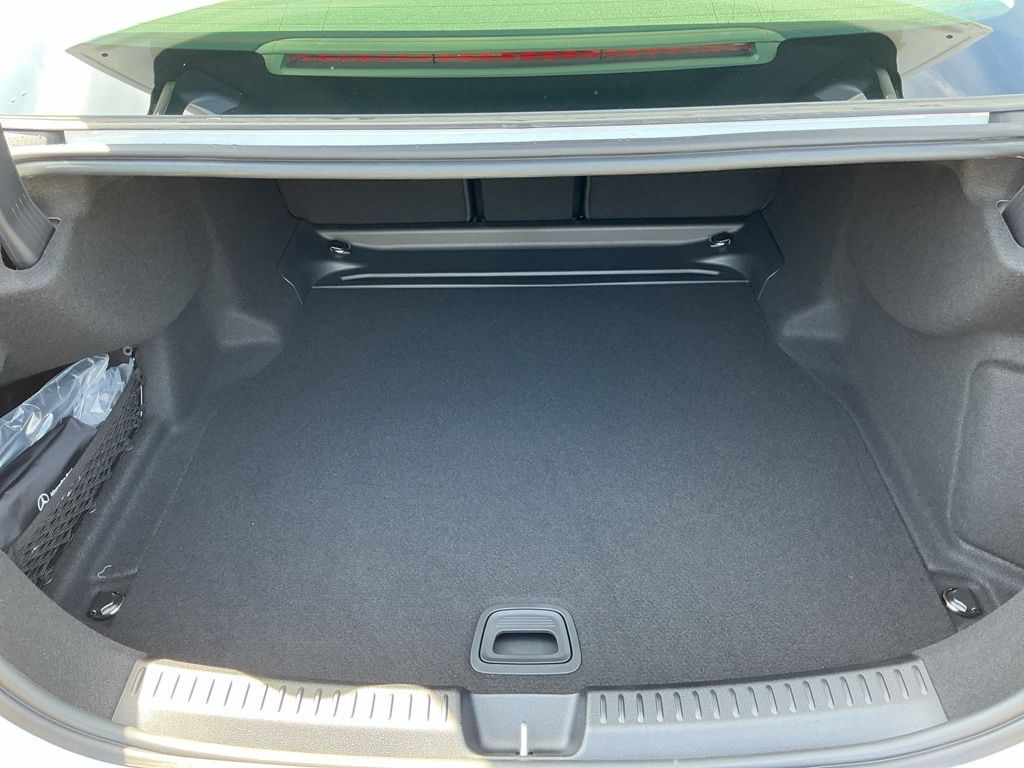 2027 Mercedes-Benz E-Class E350 - Photo 25