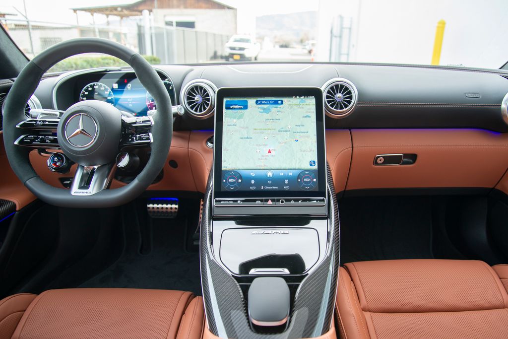 Thumbnail: 2026 Mercedes-Benz AMG GT - 17