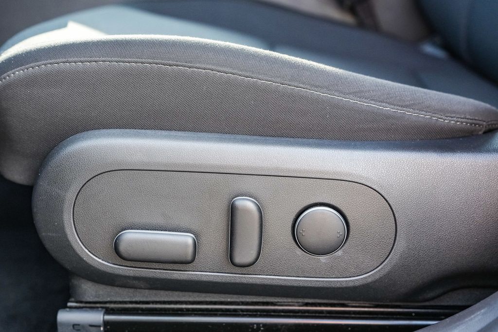 Thumbnail: 2025 Hyundai Kona - 21