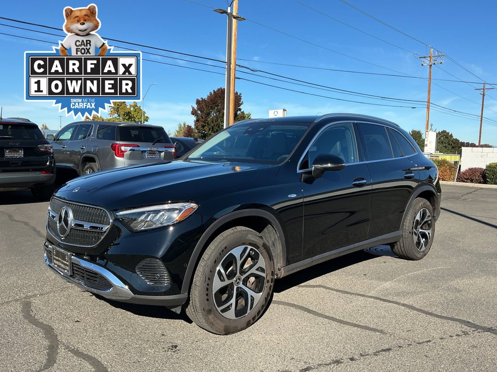 2025 Mercedes-Benz GLC Base