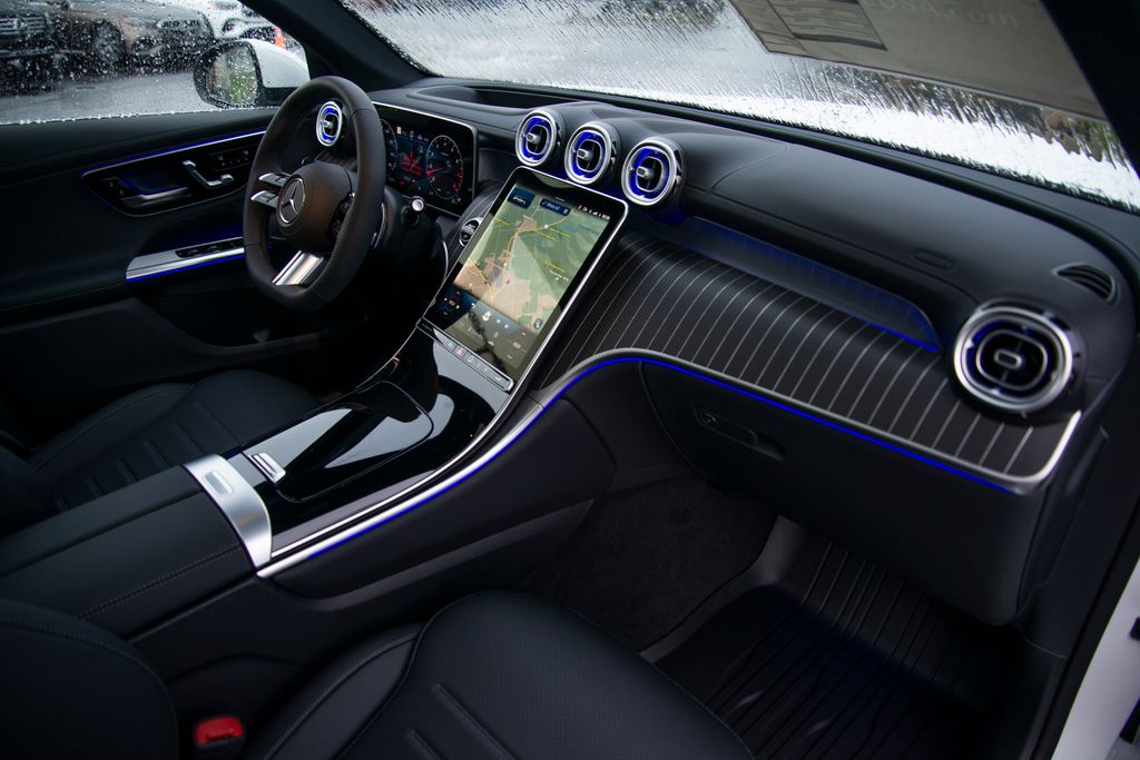 Thumbnail: 2026 Mercedes-Benz GLC - 18