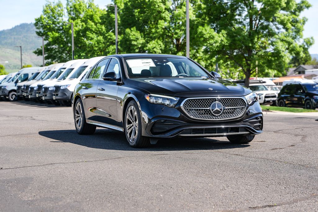 Thumbnail: 2026 Mercedes-Benz E-Class - 5