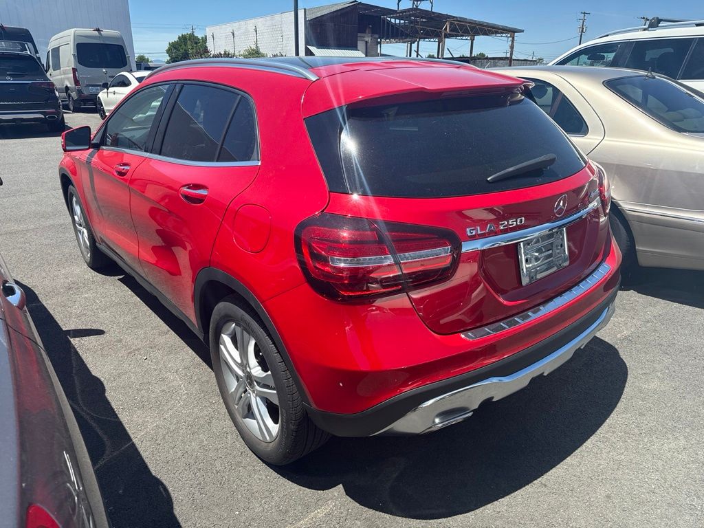 Thumbnail: 2019 Mercedes-Benz GLA - 3